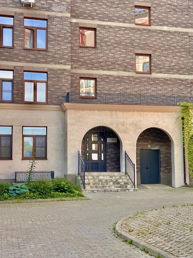 Квартира на улице Пришвина 18