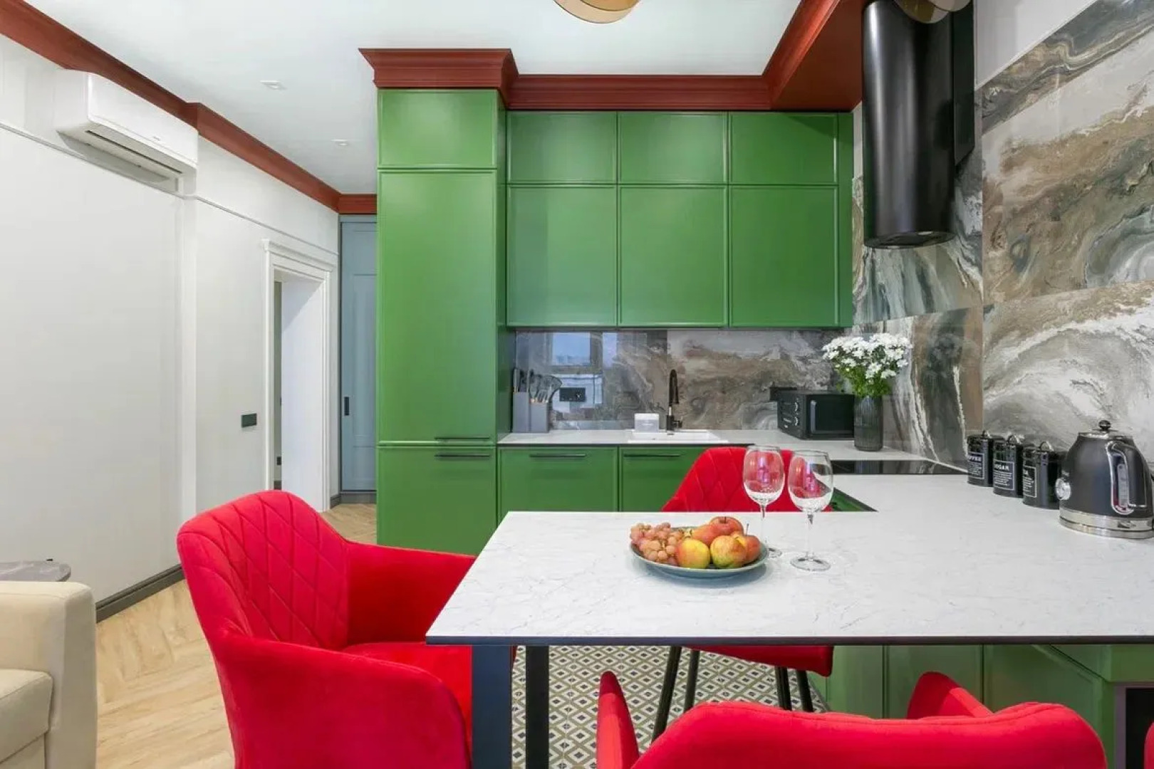 Квартира 1-комнатная 46 мг 12/17 эт