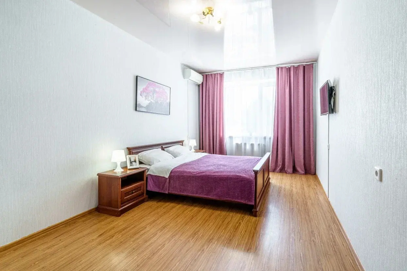 Квартира у парка Галицкого Апарт-Отелика на Восточно-Кругликовской