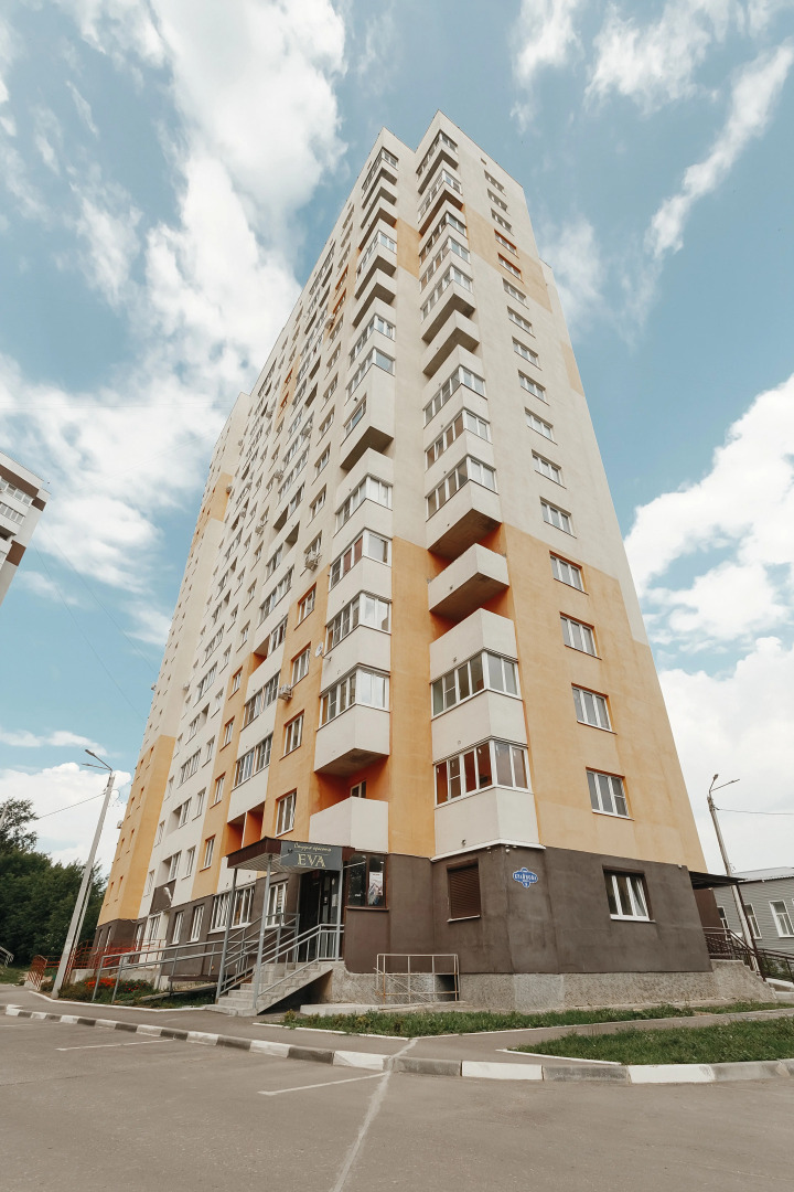 Апартаменты на Крайнова 5