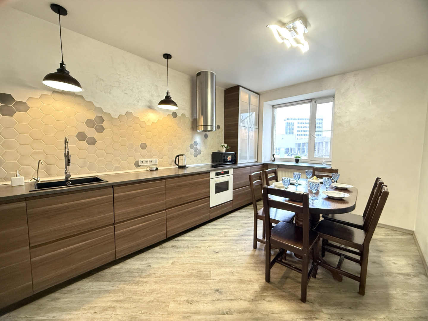 Элитные в центре города для большой компании