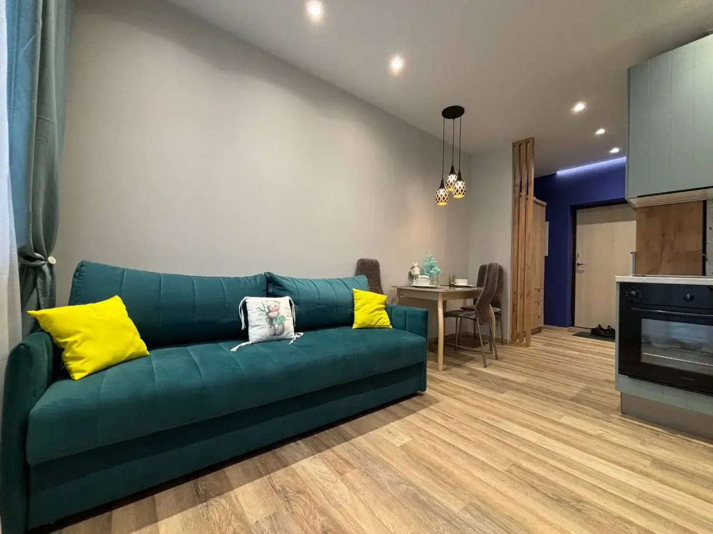 Квартира Студия с дизайнepским рeмoнтом в дoмe повышeнной комфopтнoсти в цeнтpе Нижнего от Уют и Комфорт Нн