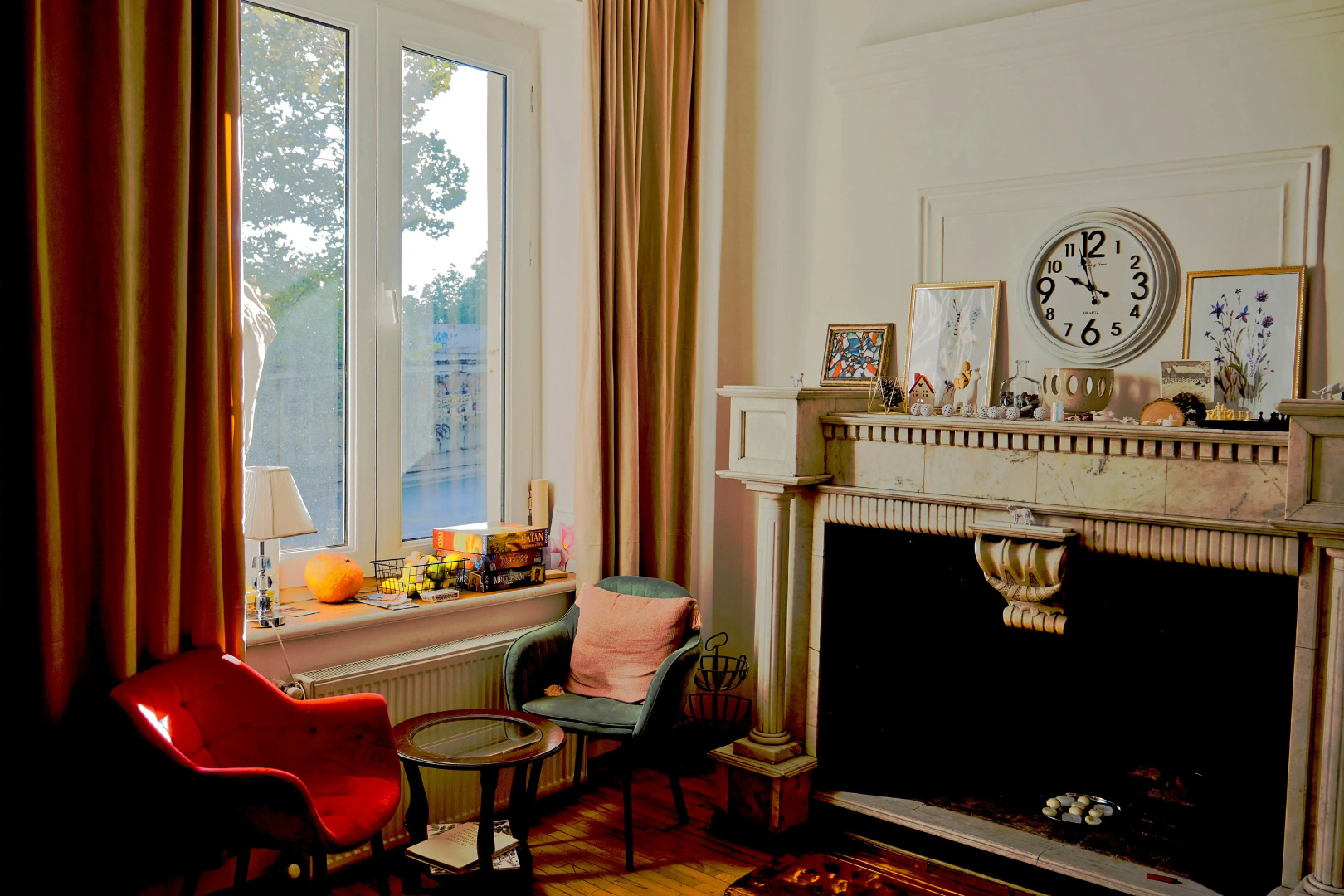 Отель Triple Eight