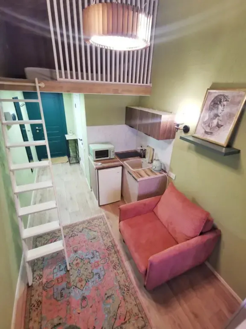 Апартаменты 3 на Васильевском острове (8ВО3)