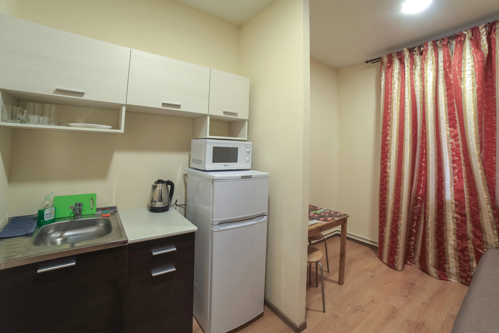 Апартаменты на Юной 11