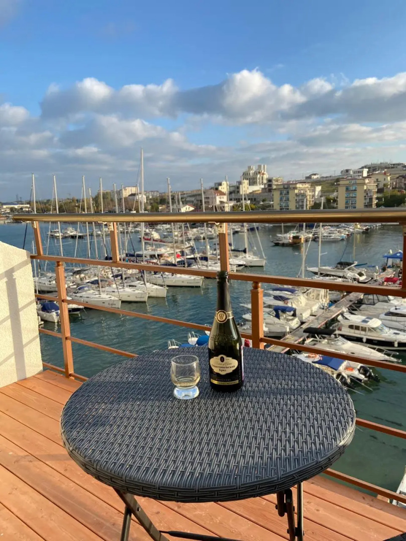 Апартаменты с видом на море