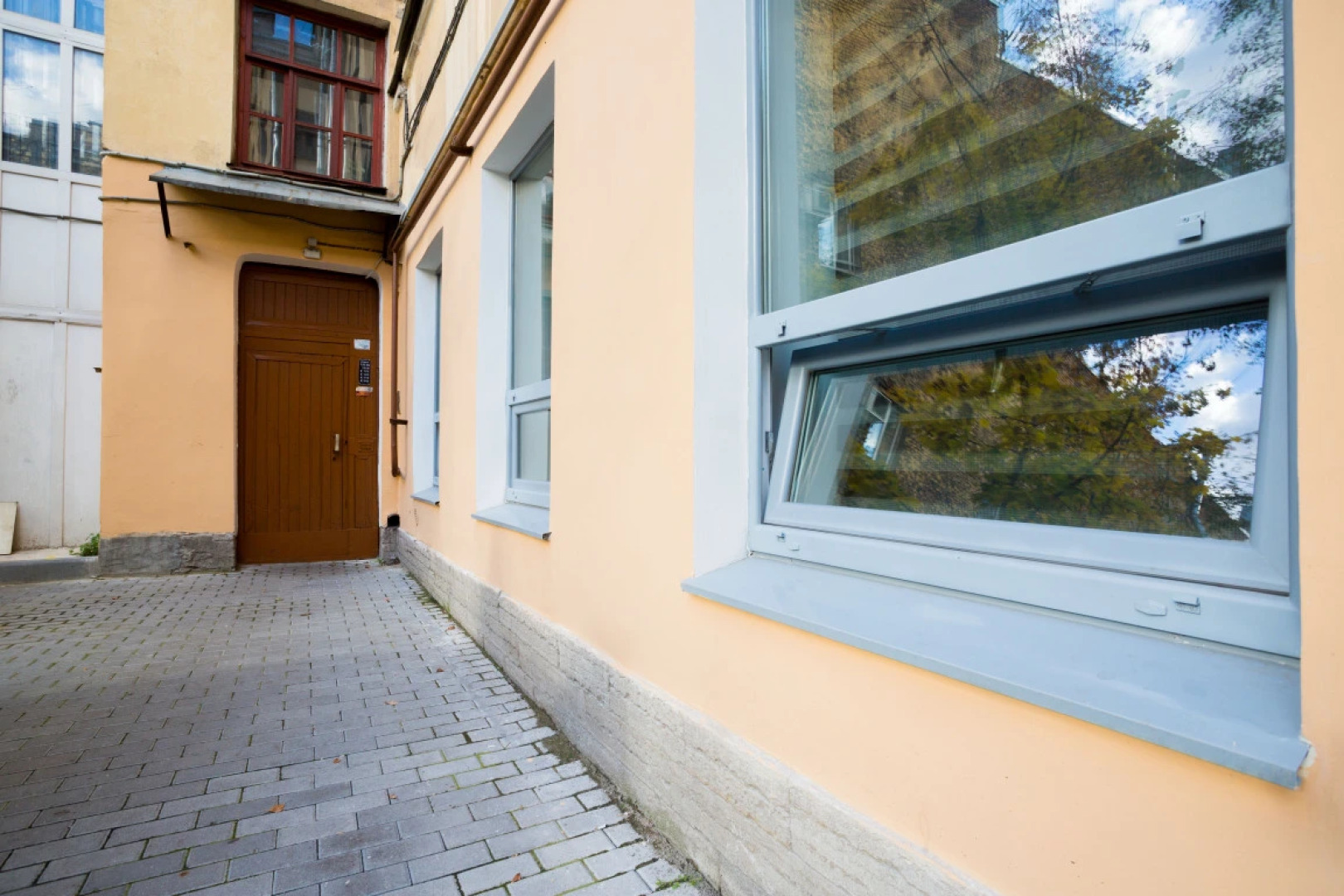 Апартаменты около площади Восстания (1)