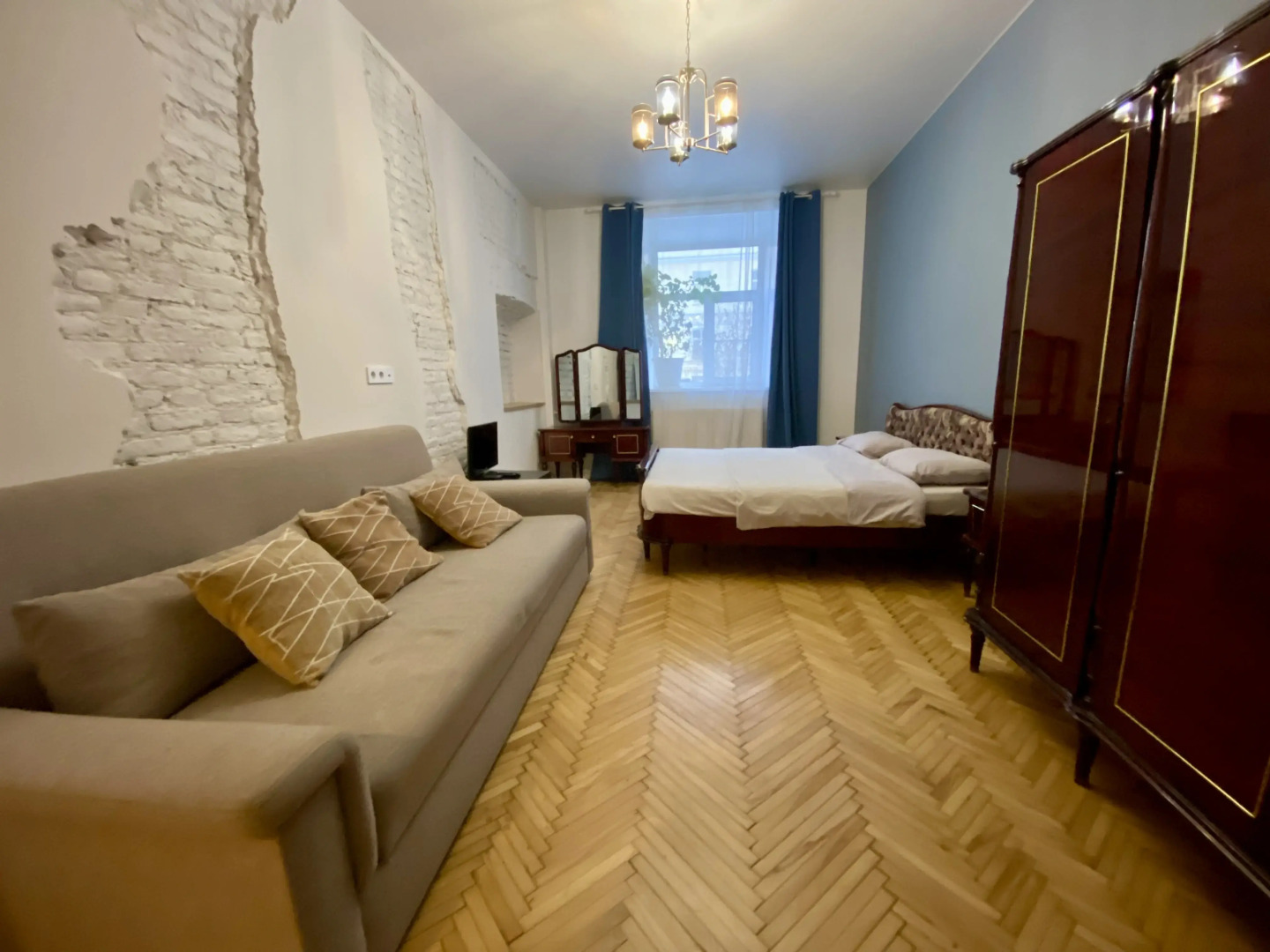 Апартаменты Итальянская 12