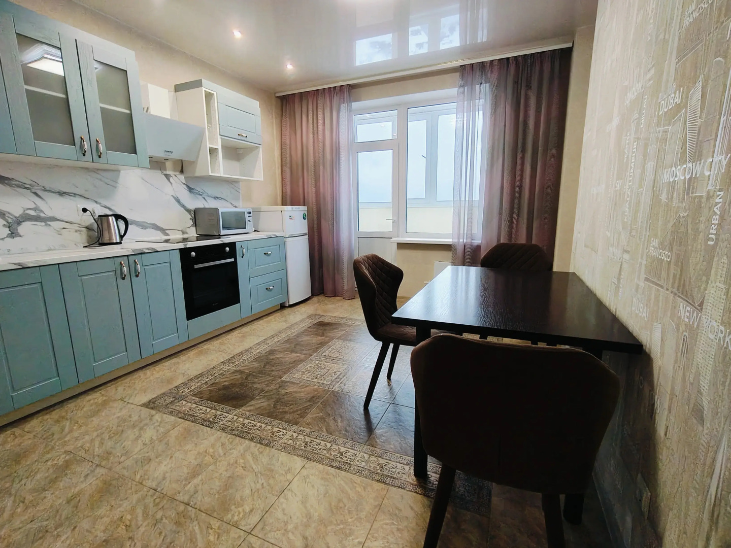 Квартира Большая с видом на реку