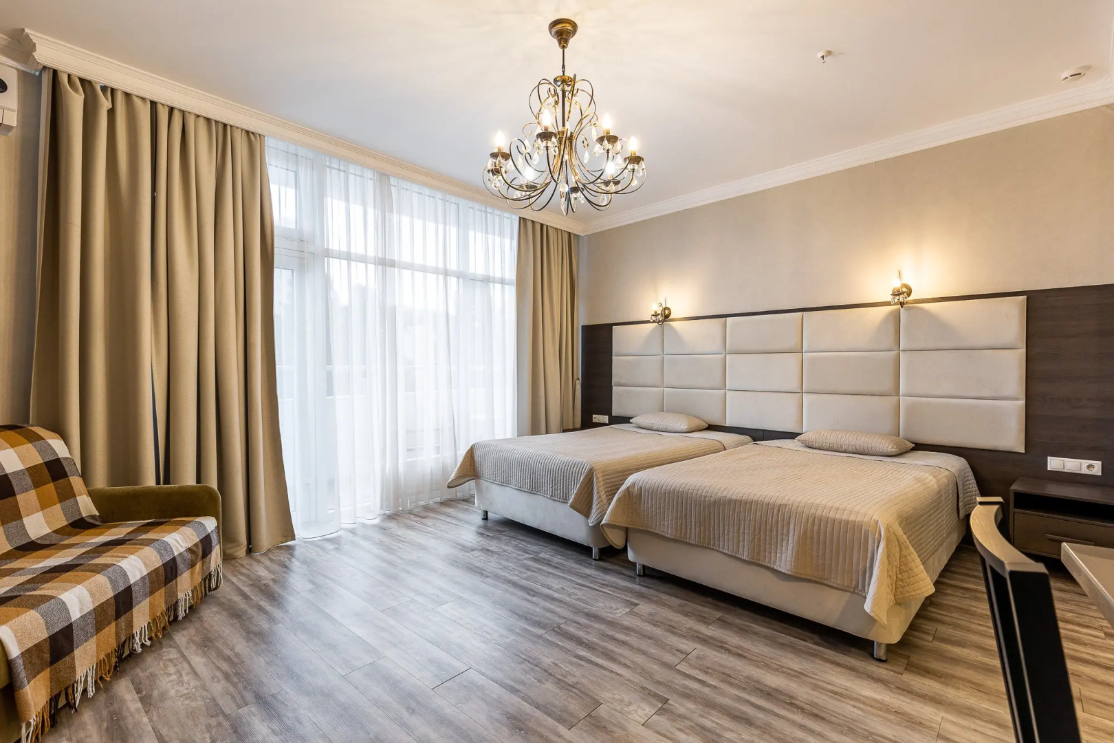 Апартаменты Барселона-Парк 2