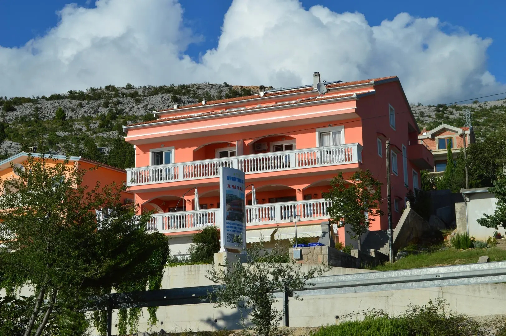 Апартаменты Amari