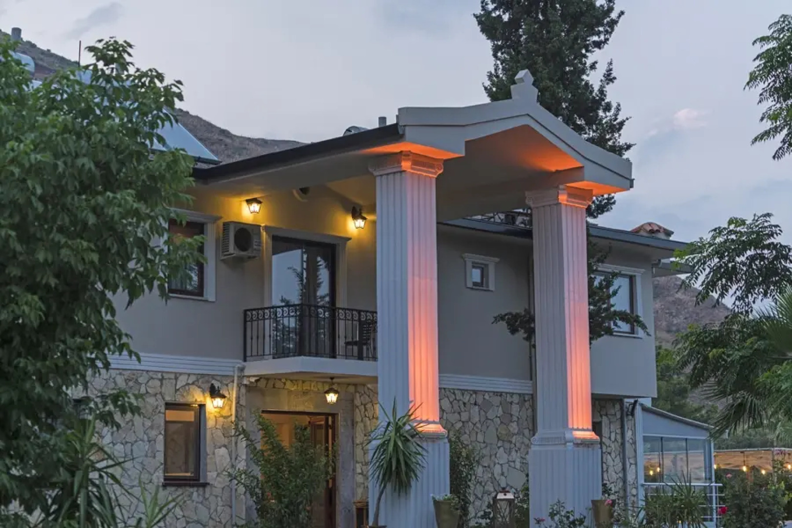 Отель Otto Palace Boutique