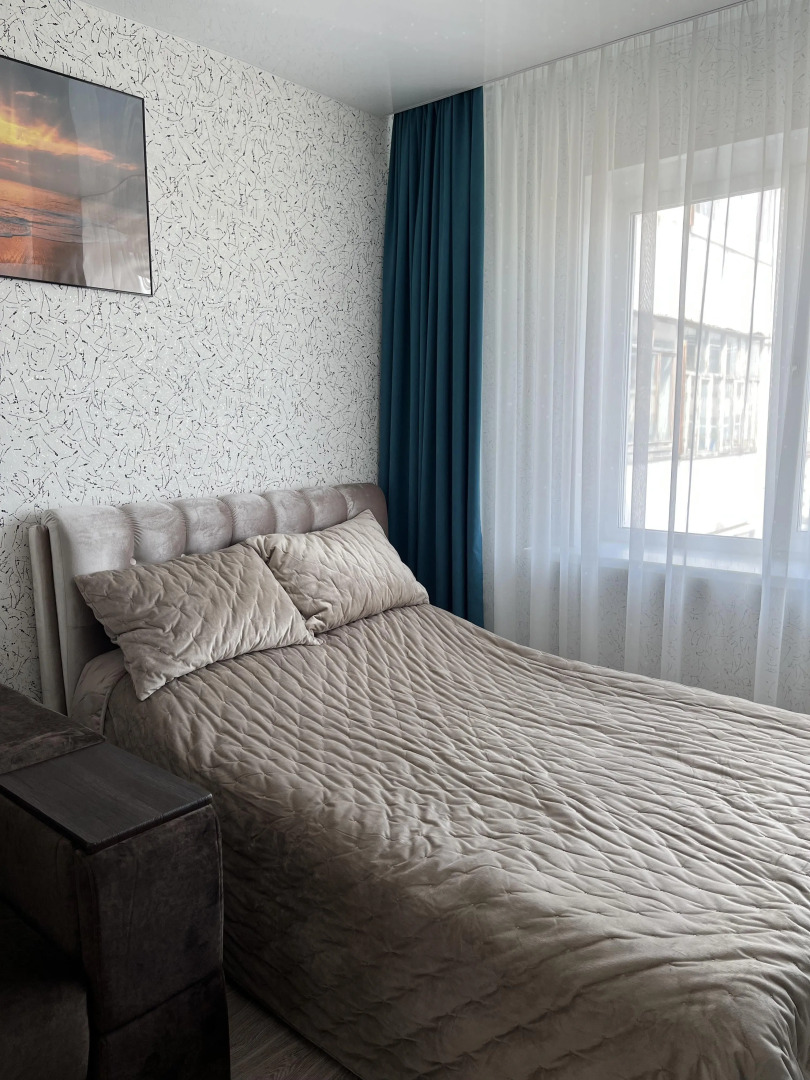 Однокомнатная квартира 40 кв.м на Набережной нефтяников 6