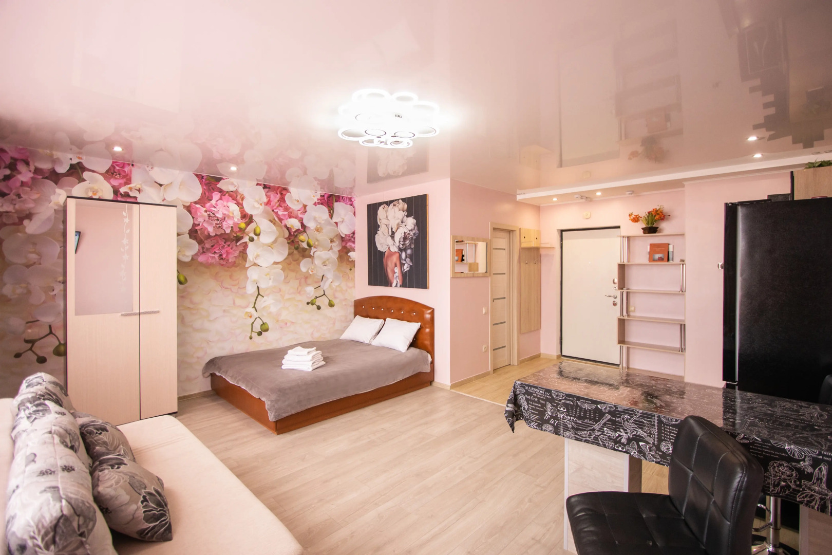 Апартаменты в ЖК Театральный на Фастовская 29