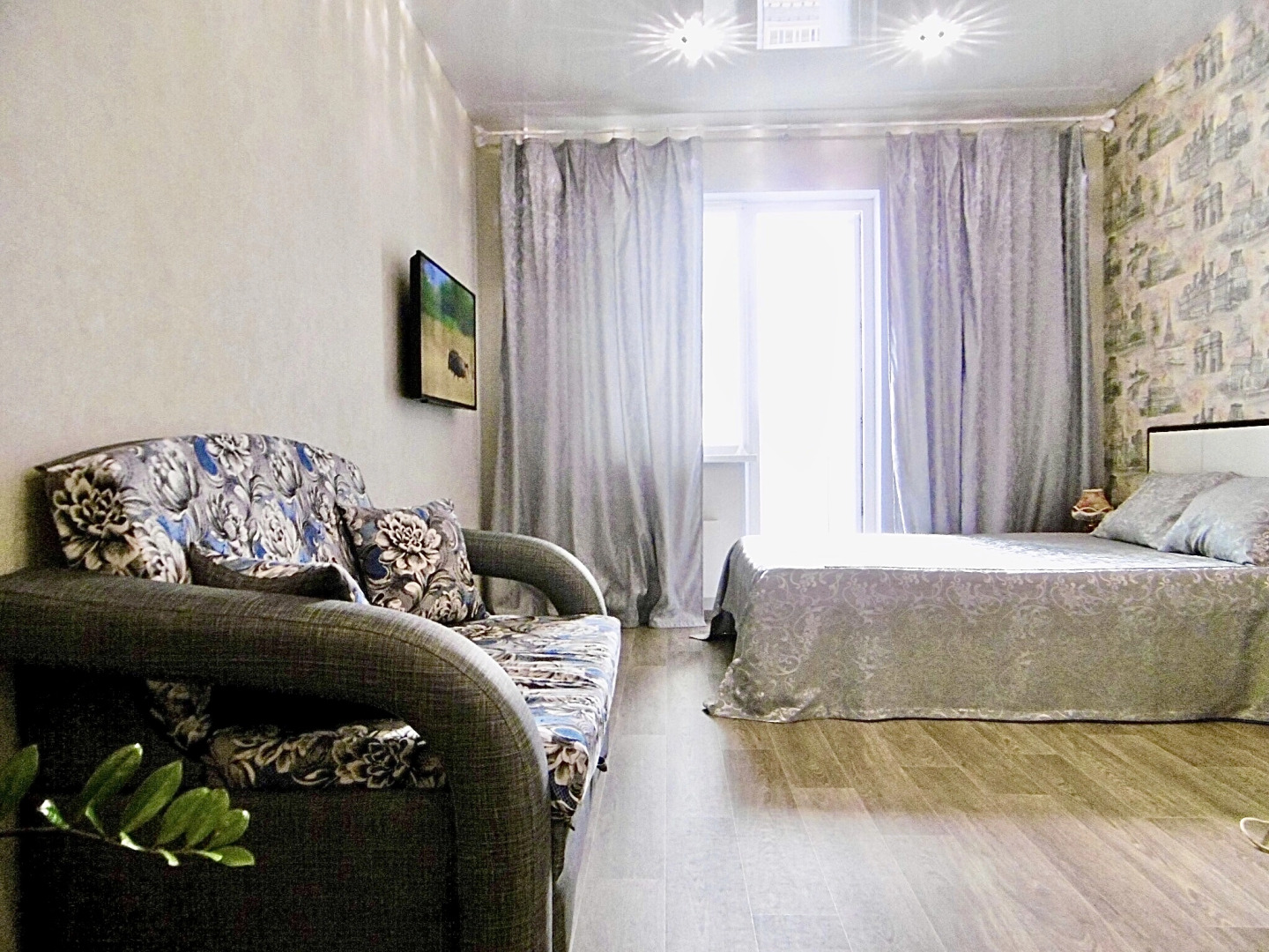 Апартаменты на Университетской