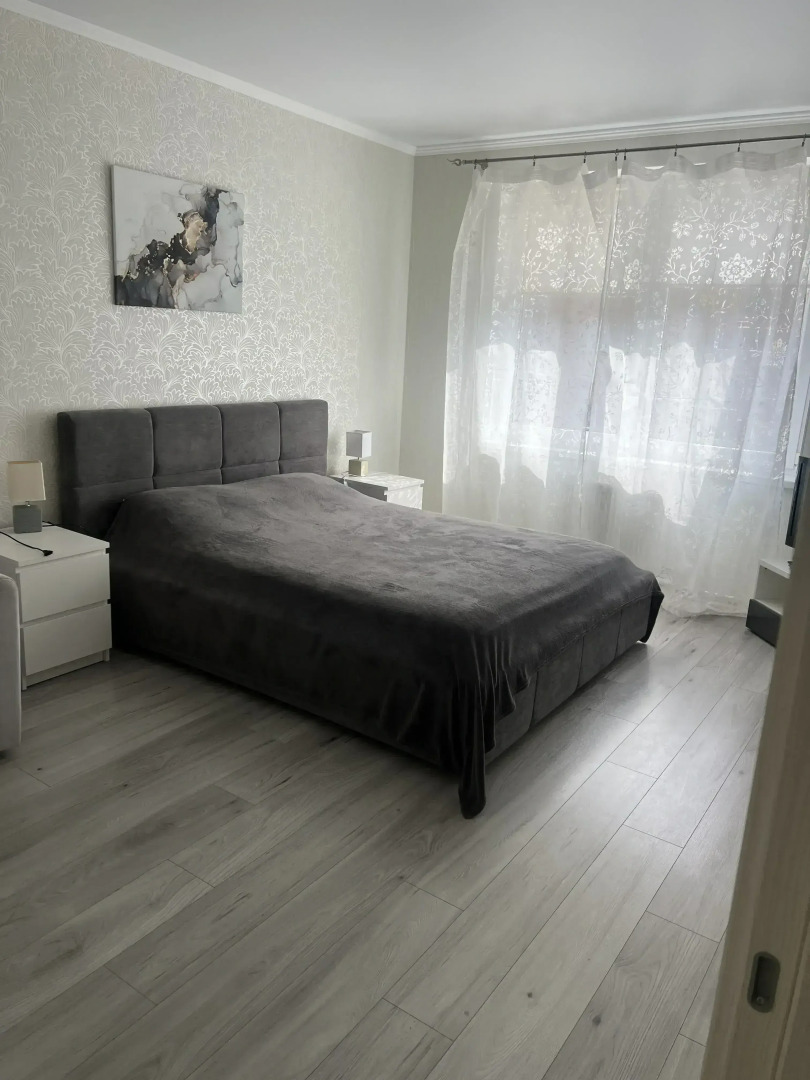 Апартаменты с видом на сосновый лес