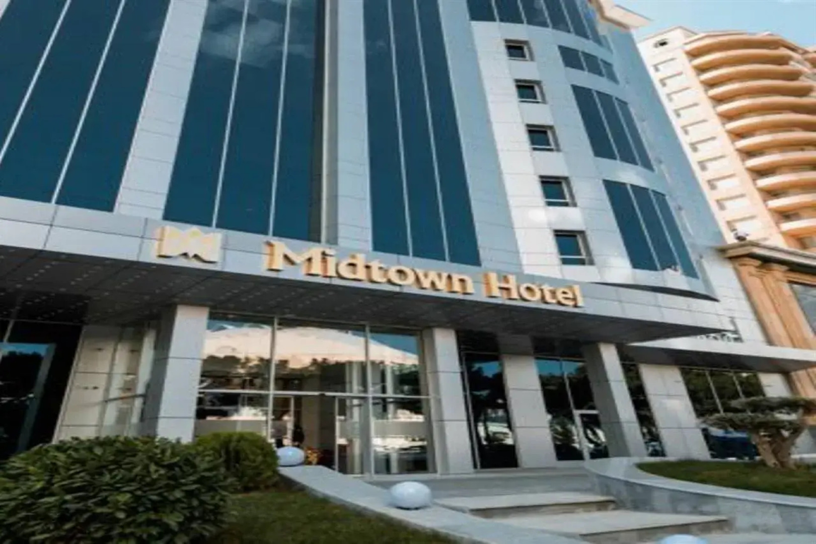 Midtown Hotel