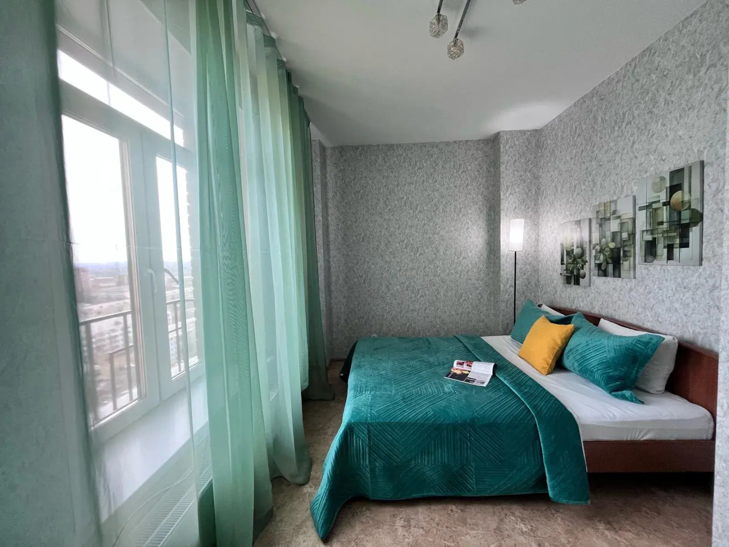 Квартира с видом на Красноярск