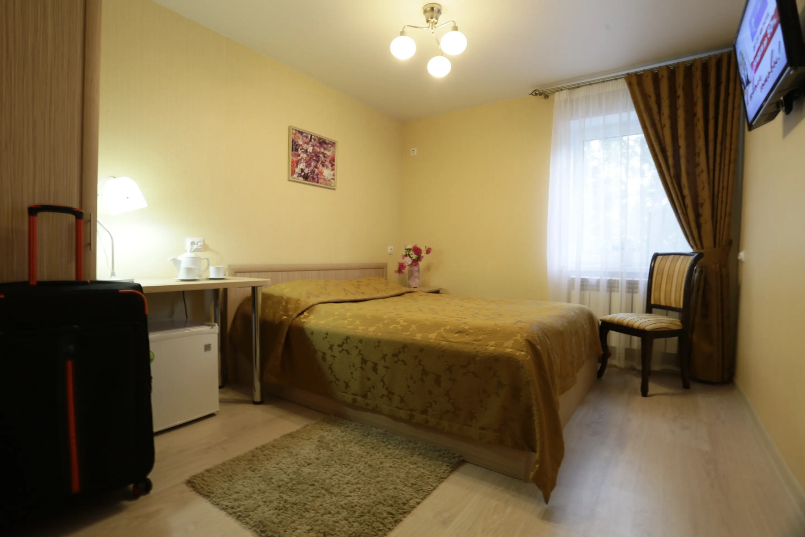 Отель Астра