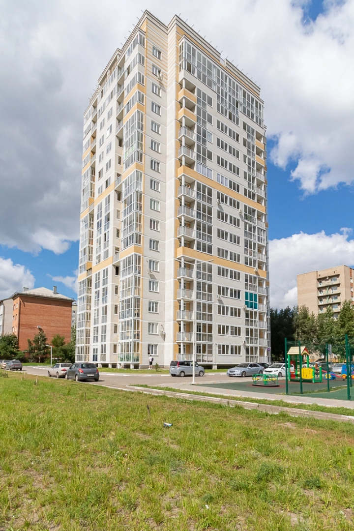 Квартира Happy House  с видом на реку и парковую зону