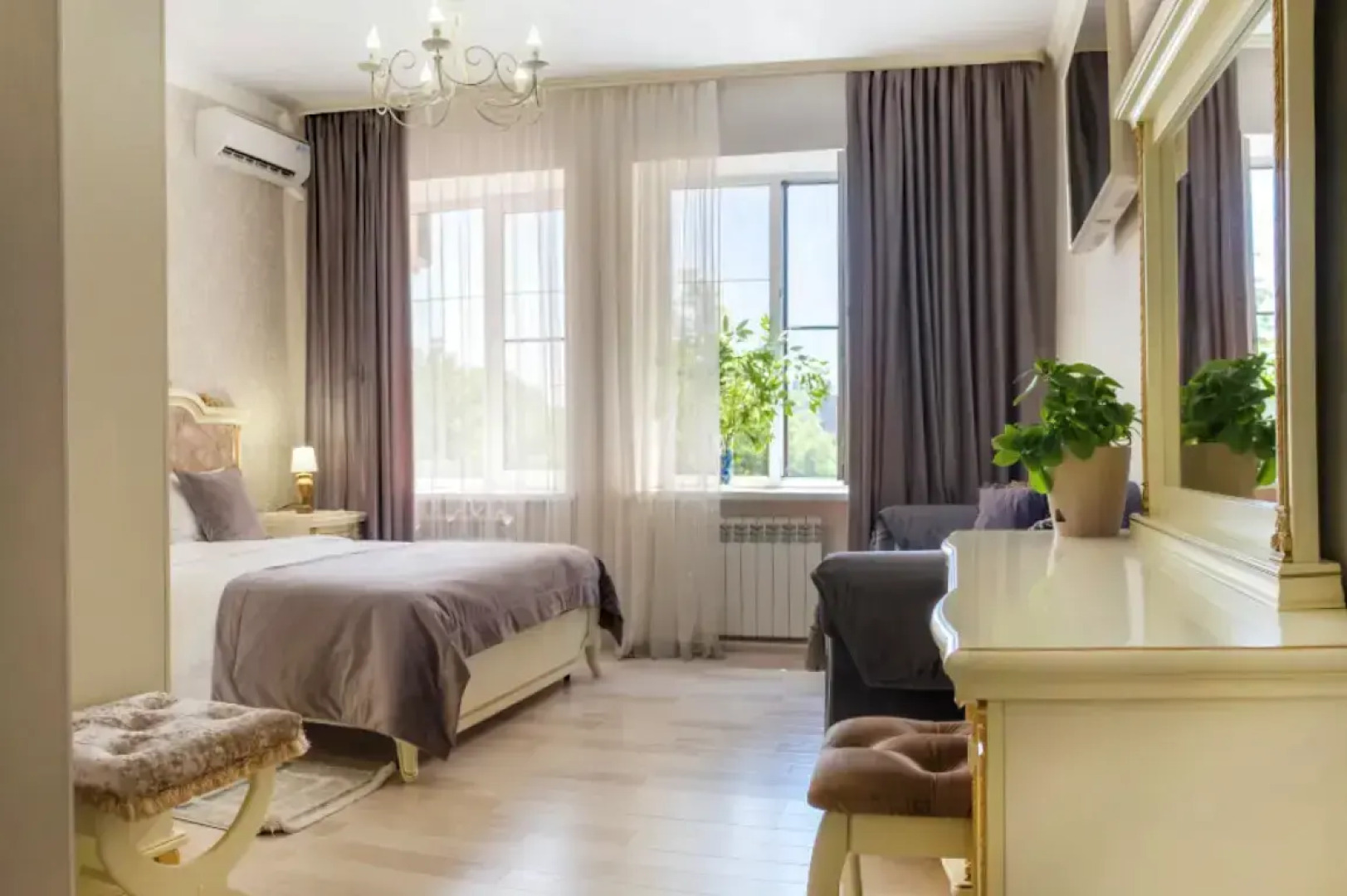 Квартира Пятигорская 24 27/2