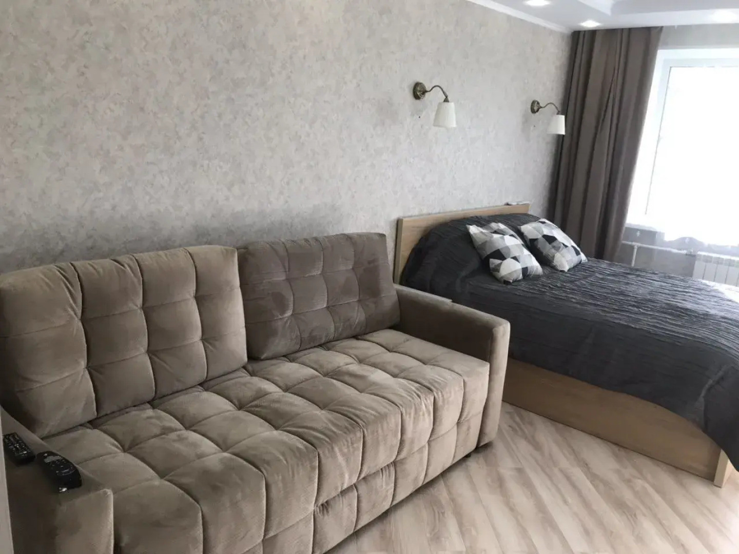 Апартаменты в 5-м Микрорайоне Дом 49