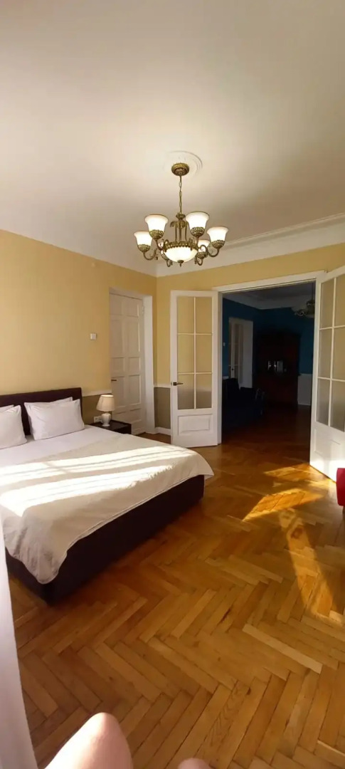 Апартаменты у Кремля Алсу Мустафиной