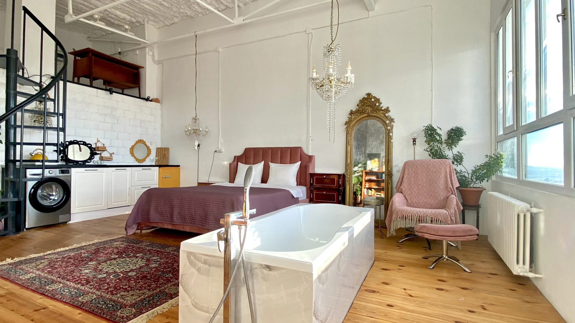 Апартаменты ApartMari Уникальный Люкс с видом на город