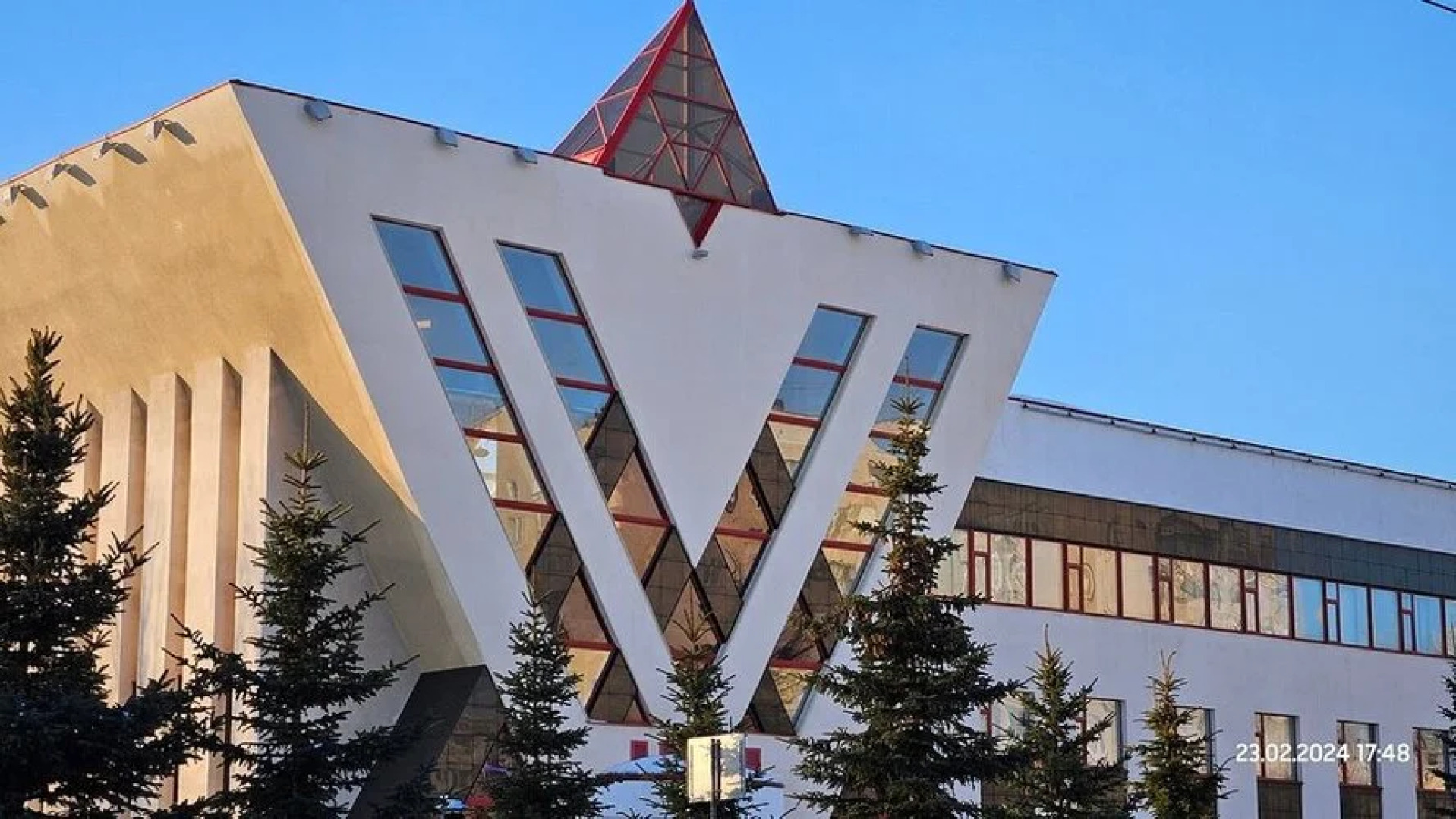 Квартира на главной площади города рядом с парком и достопримечательностями Уфы