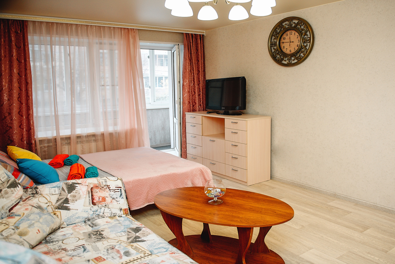 Апартаменты рядом с Кремлём и пл. Свободы Либхнехта 9