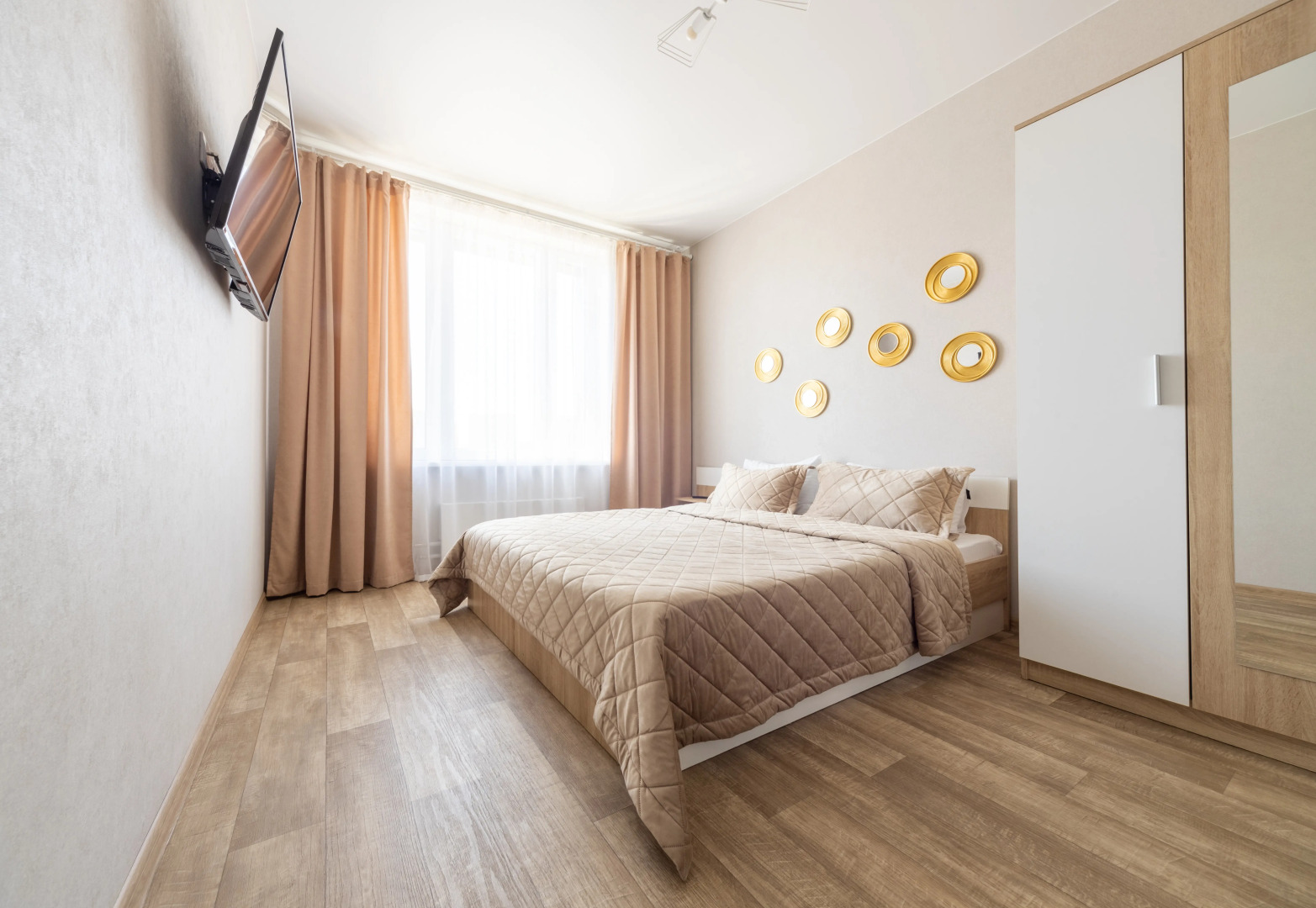 Апартаменты Favorite House на 78й Добровольческой Бригады 25