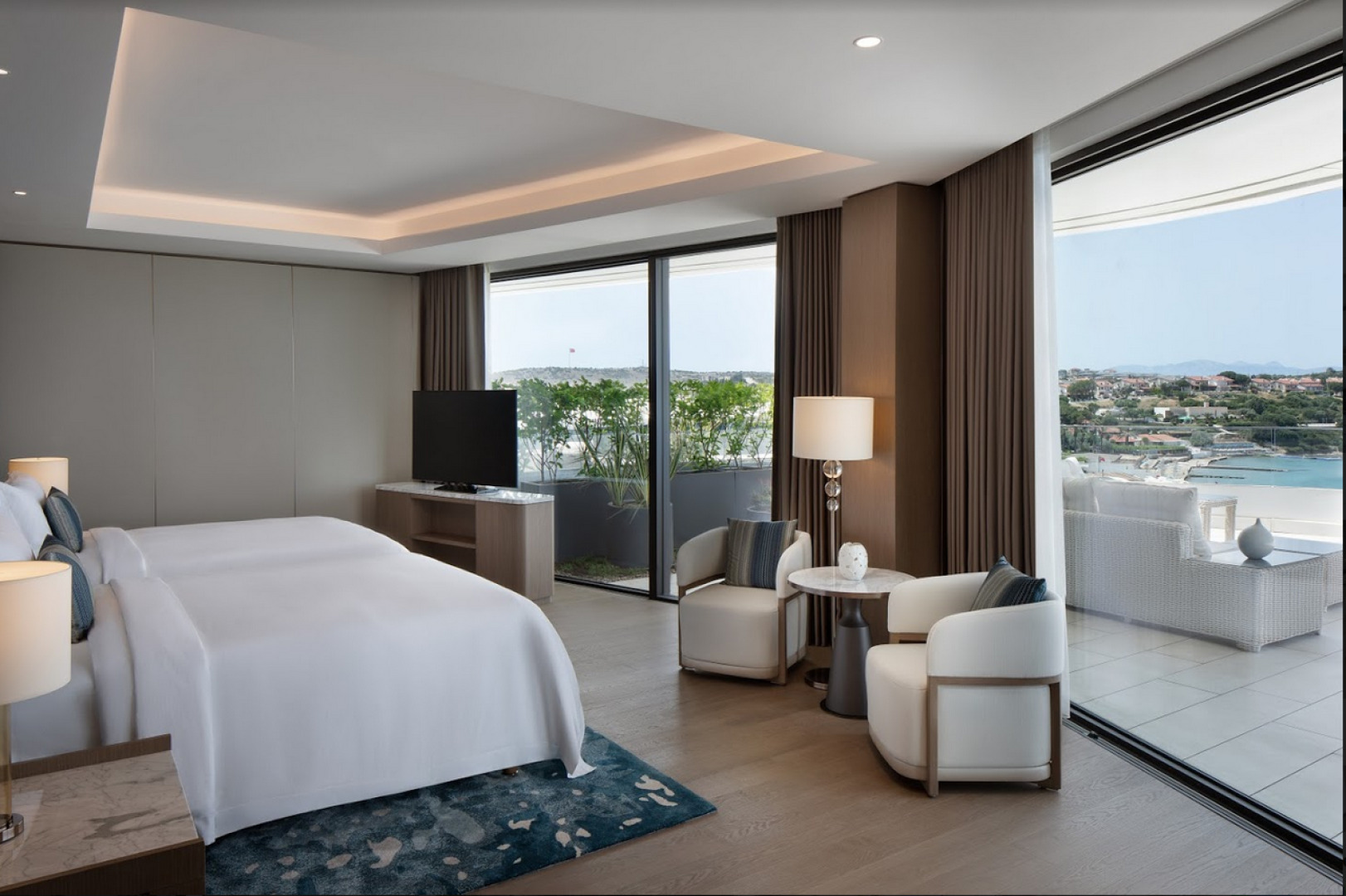 Отель Reges a Luxury Collection Resort & Spa Çeşme