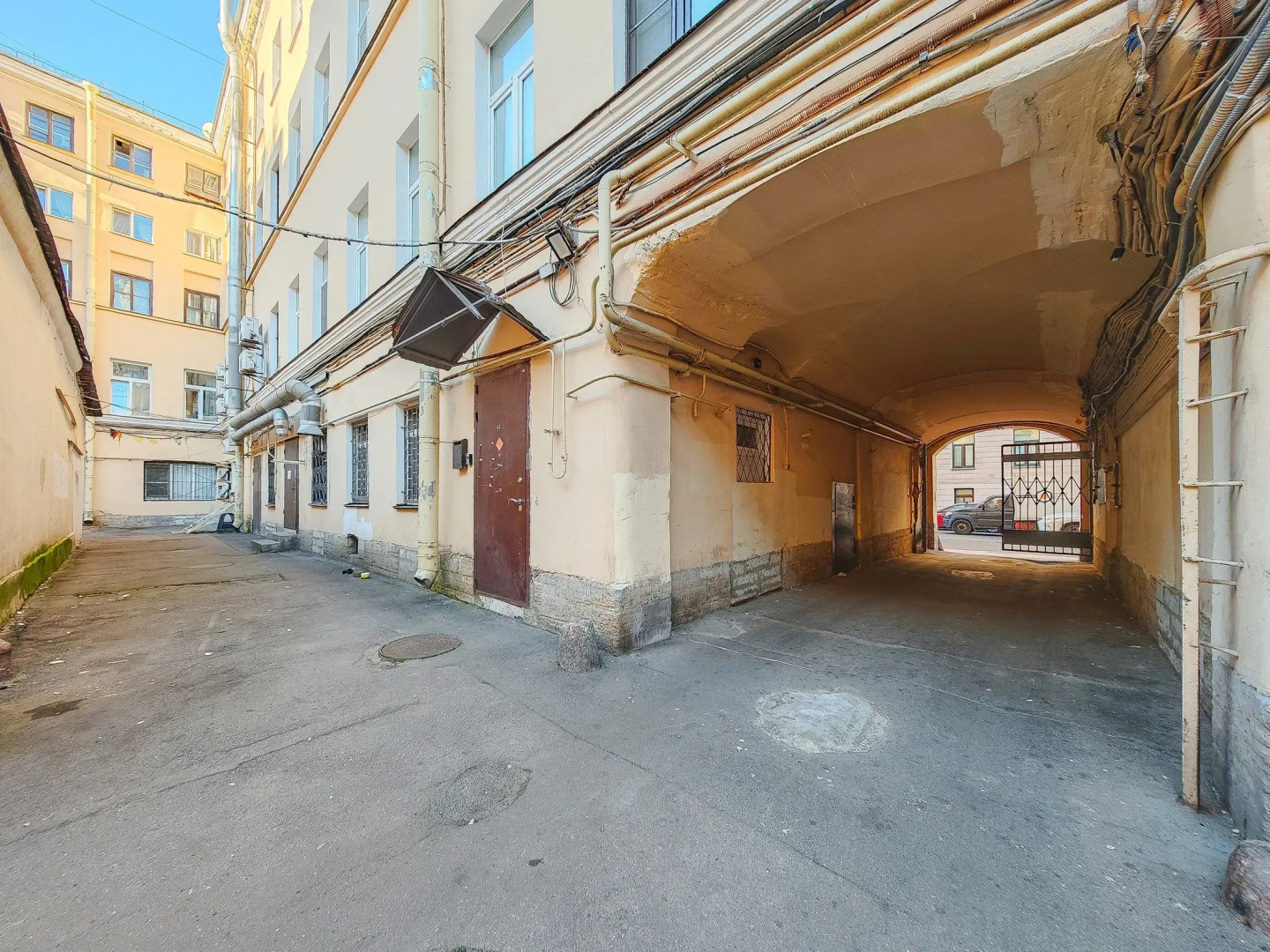 Апартаменты Адмирал Большая Морская 25