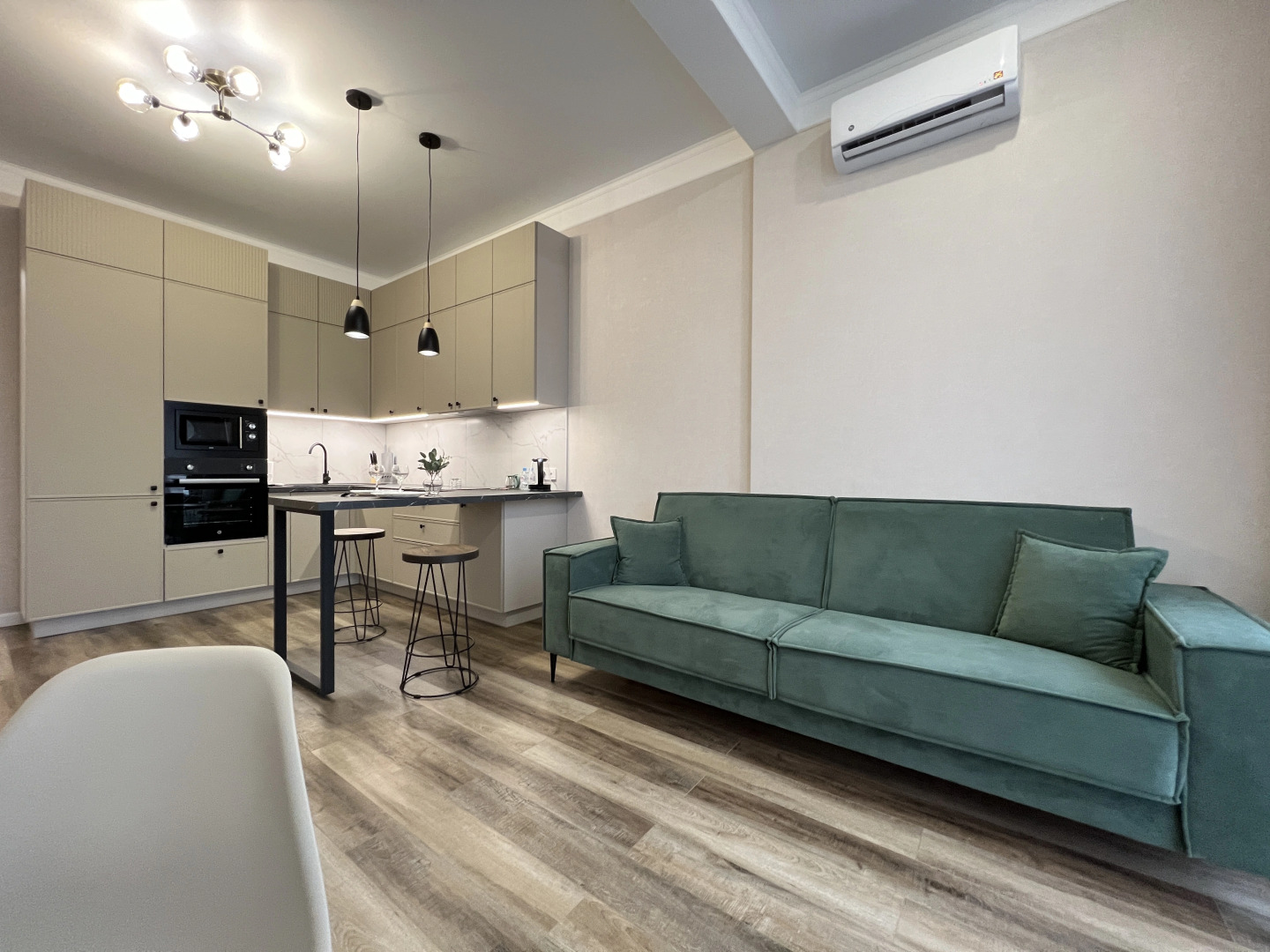 Апартаменты 2-х комнатные в топовой локации от ЭлитХаус24