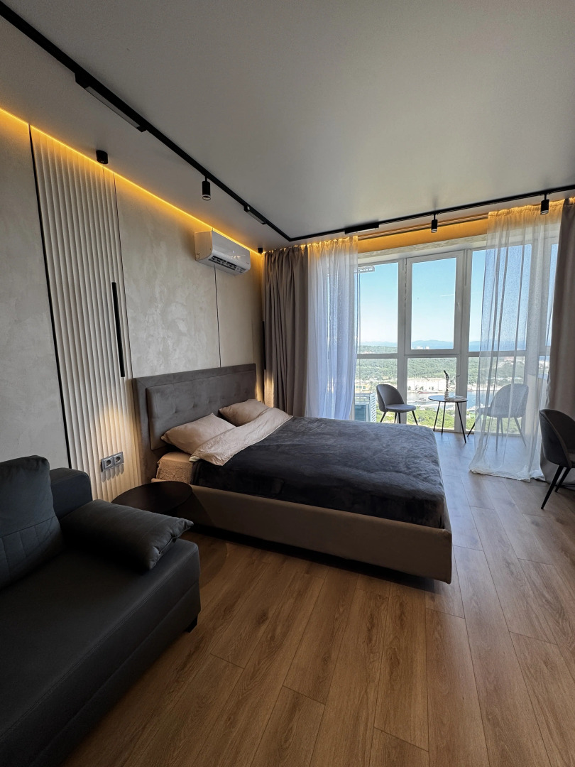 Квартира Панорамная с видом на море и мост Русский