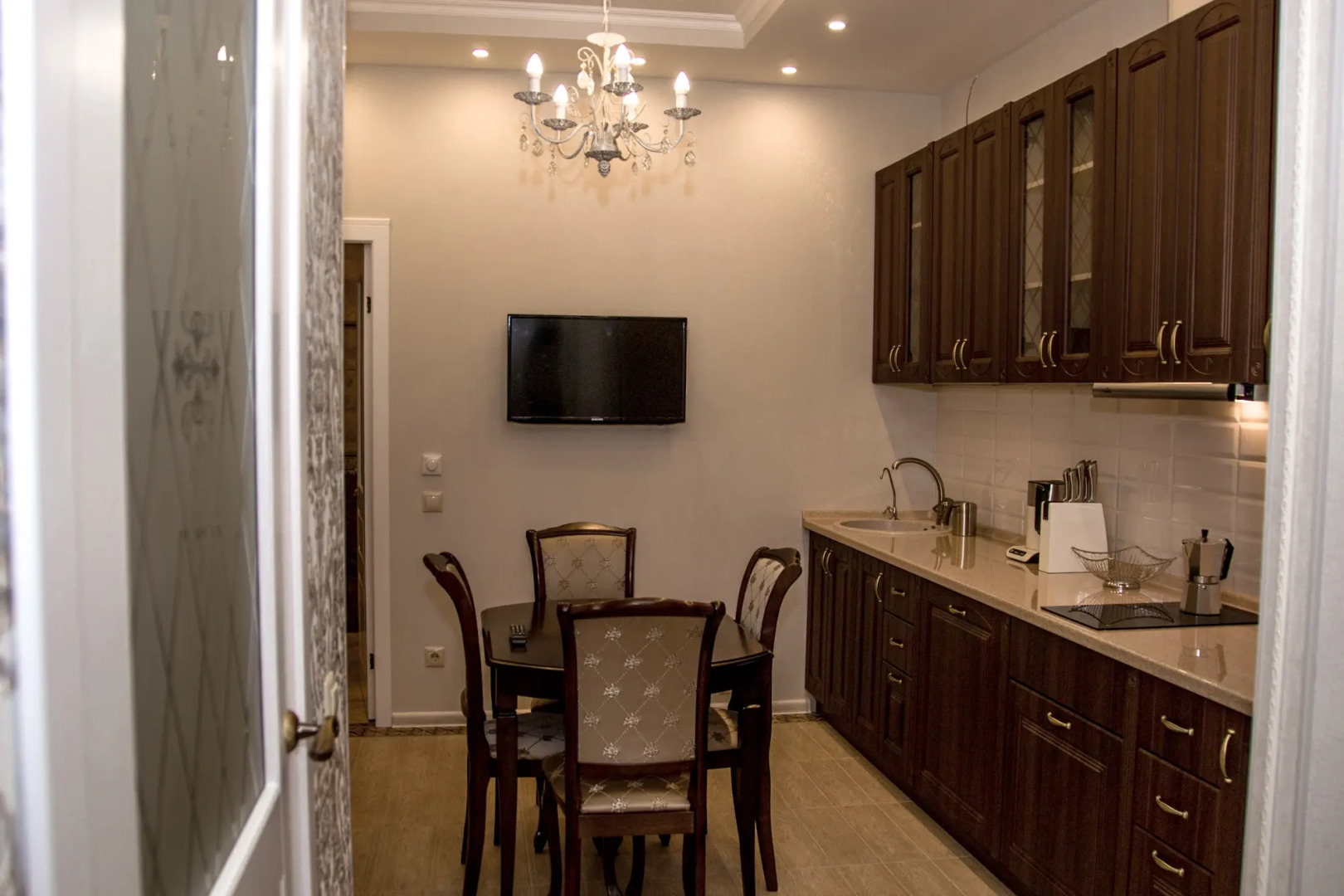 Апартаменты Монарх