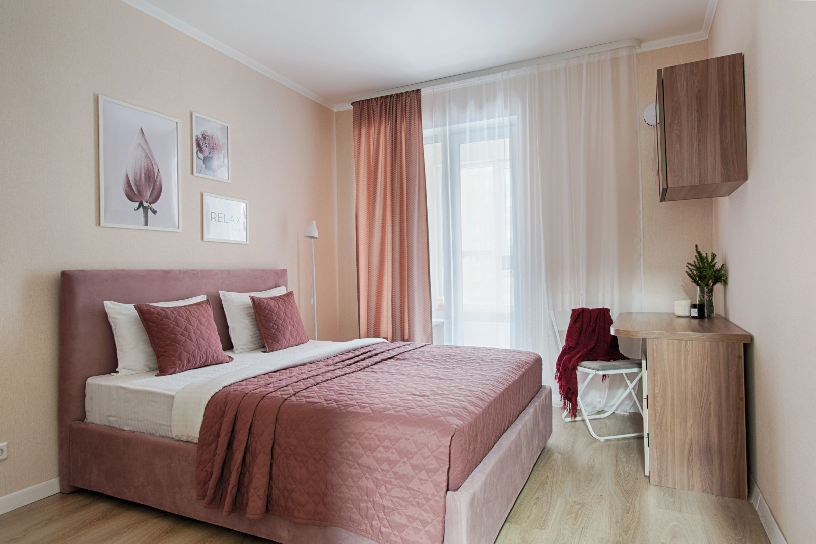 Квартира Homely у Лесной Satin home