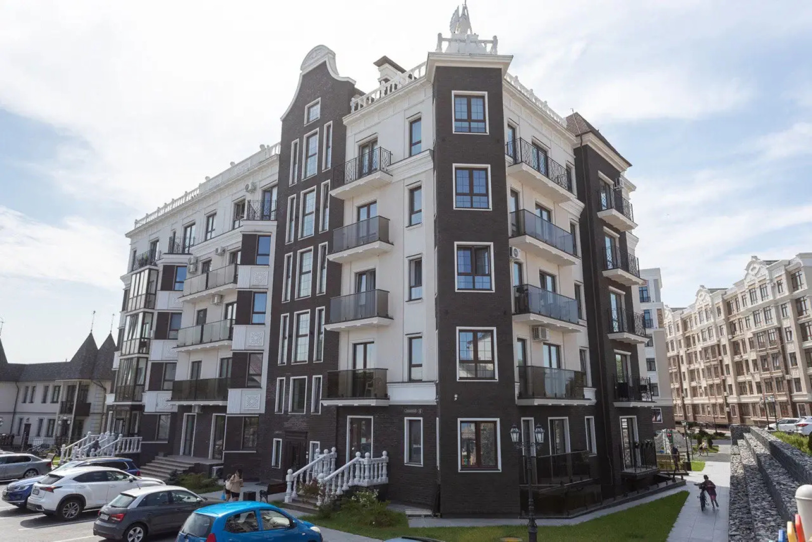 Lyuksovaya Studiya Na Beregu Morya Flat