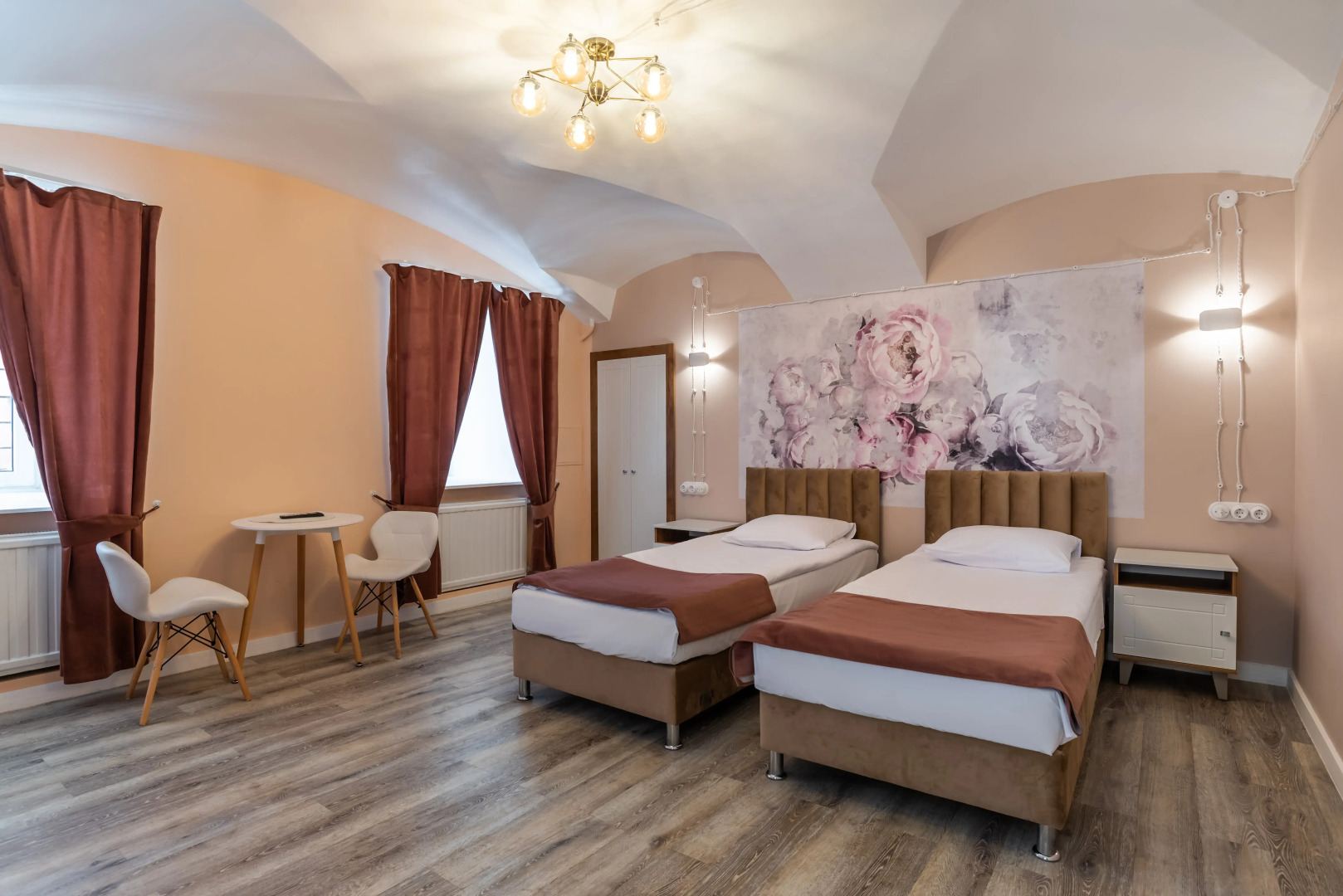 Апартаменты Антре на Гороховой с двумя кроватями