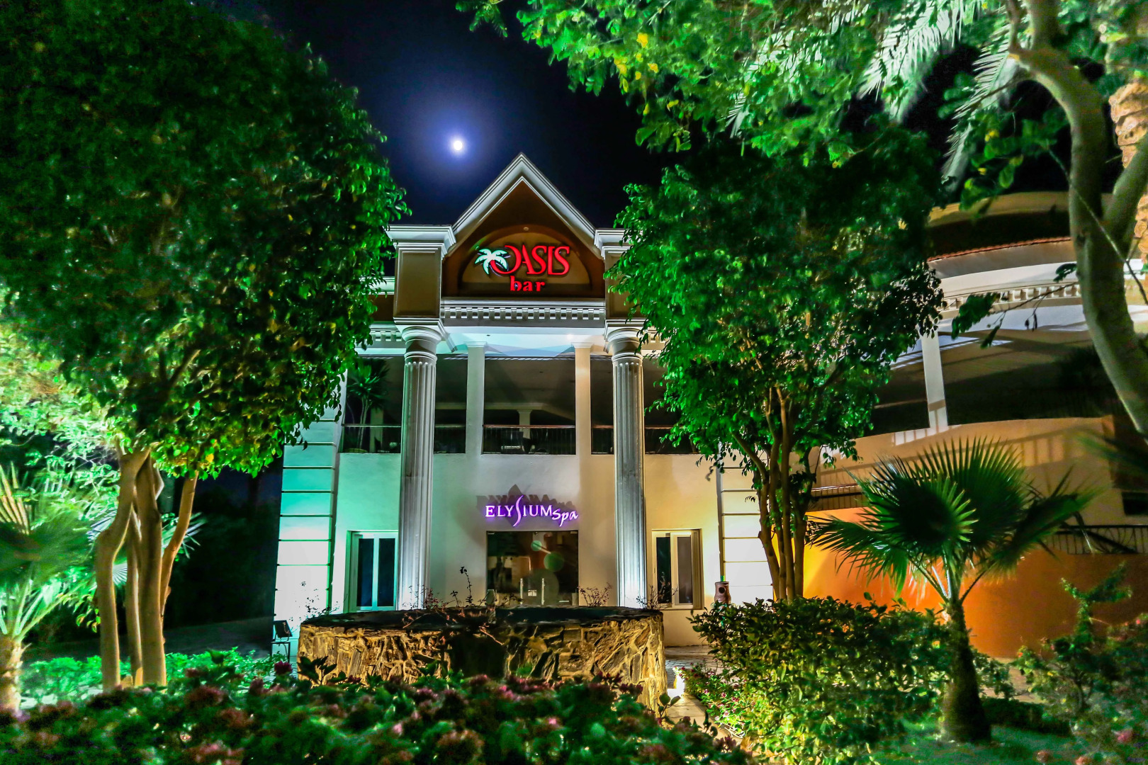 Отель Sultan Gardens