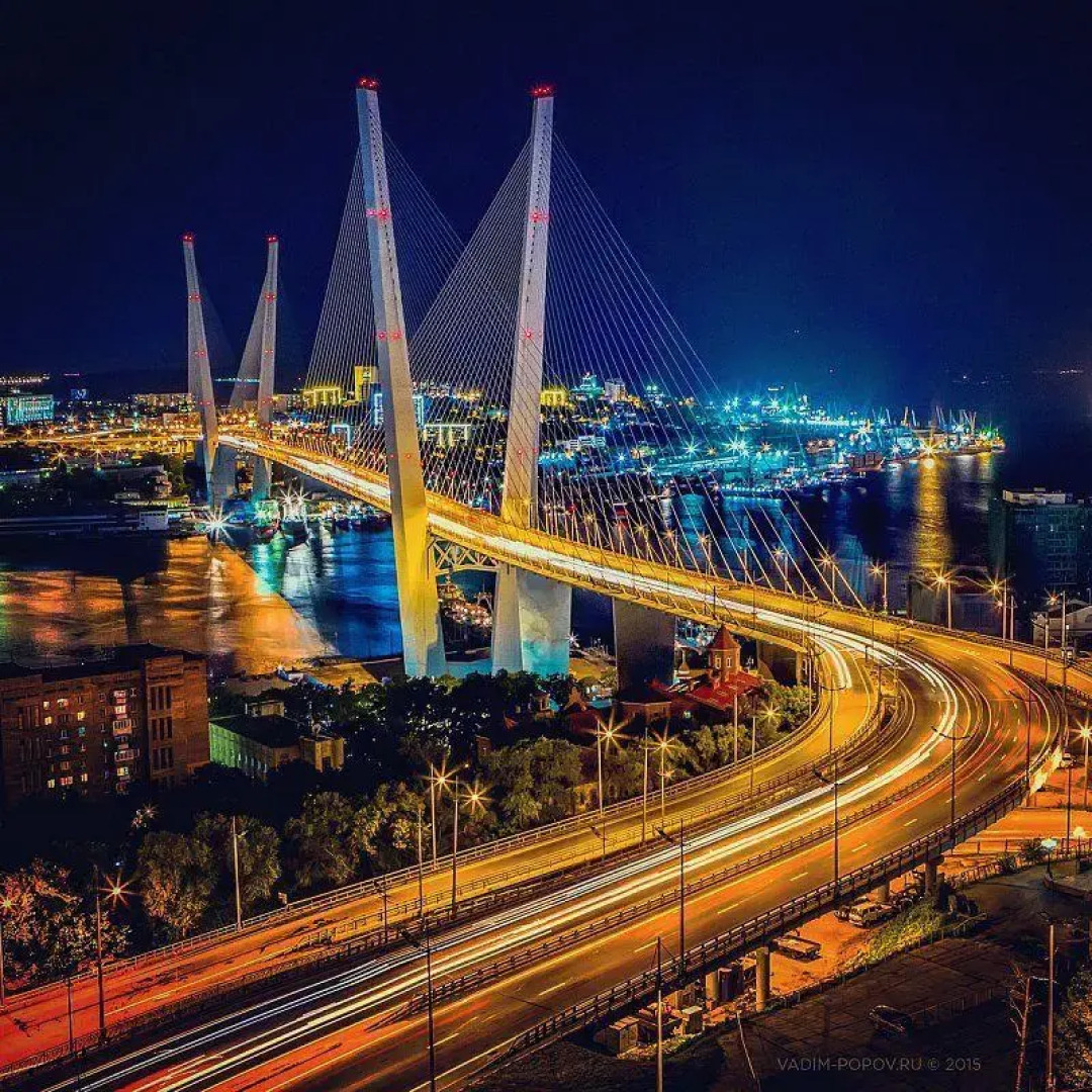 Апартаменты с видом на море и мосты