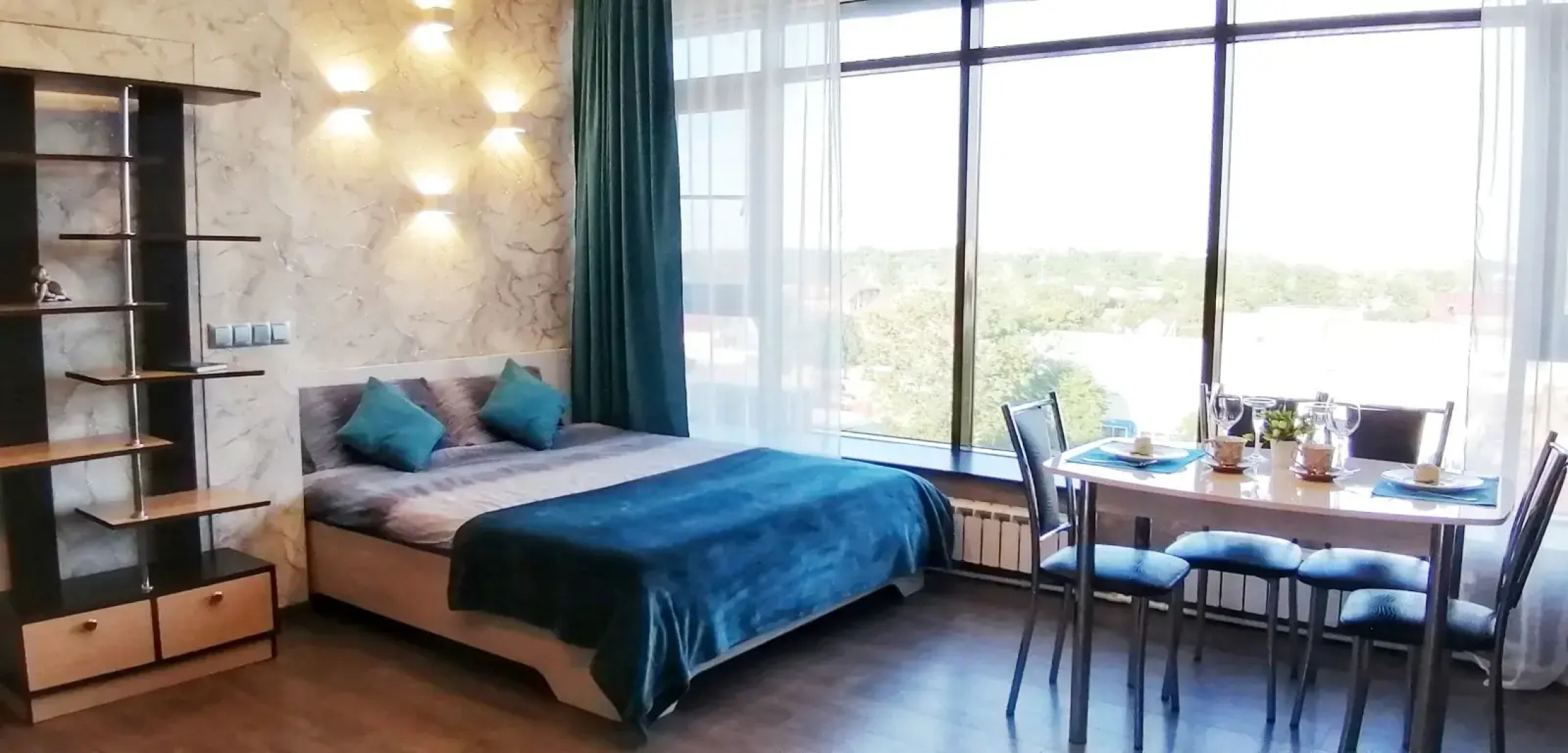 Апартаменты Guru на Шелеста 36