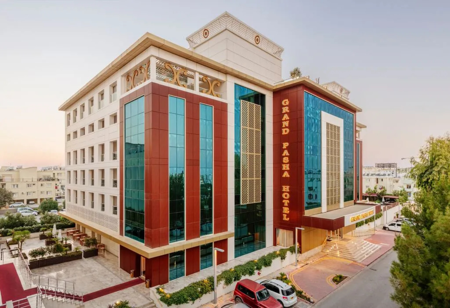 Отель Grand Pasha Kyrenia