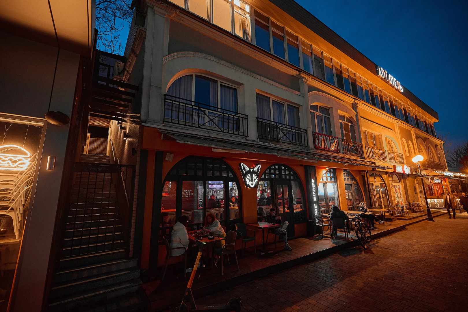 Апартаменты 10 минут до моря вид на набережную