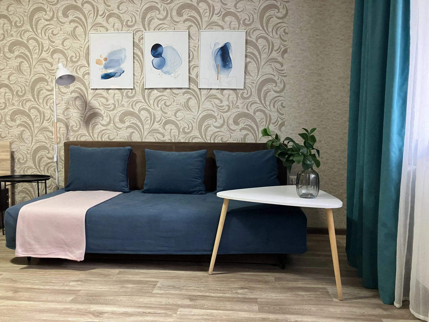 Апартаменты на Коммунистическом 25 А