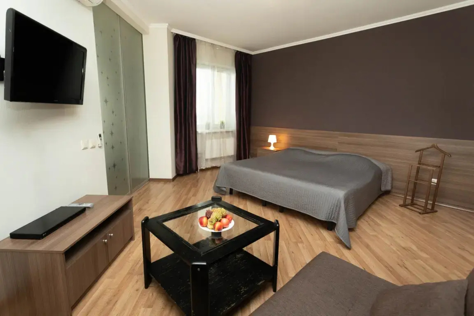 1-к апартаменты Этажидейли на Шевченко 20