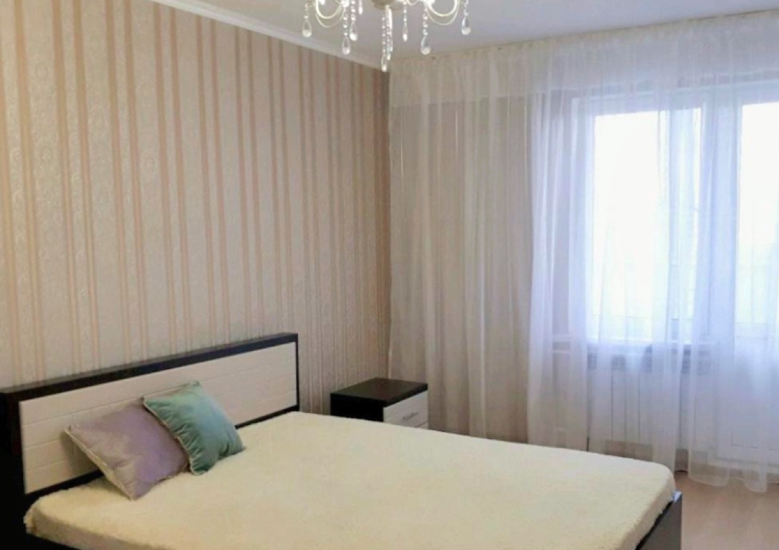 Квартира Просторная Квартирка Возле Центрального парка