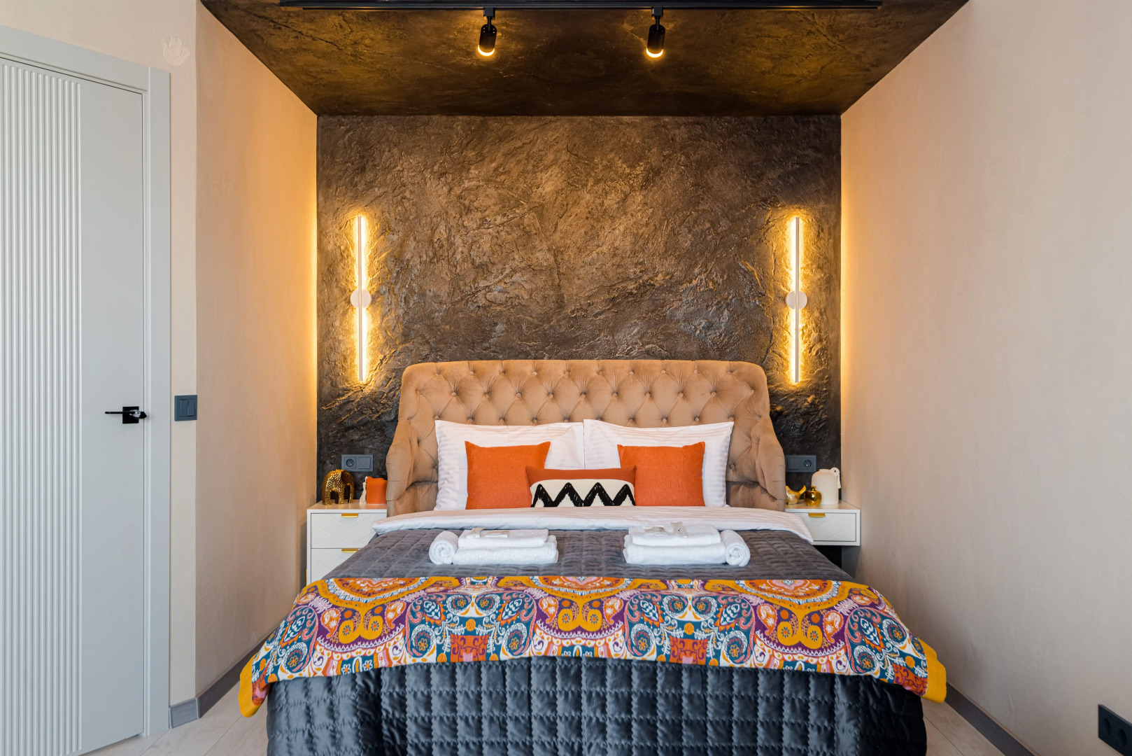 Квартира 1-к в центре на Н.Рождественского 1 от RentAp, 4 сп.места