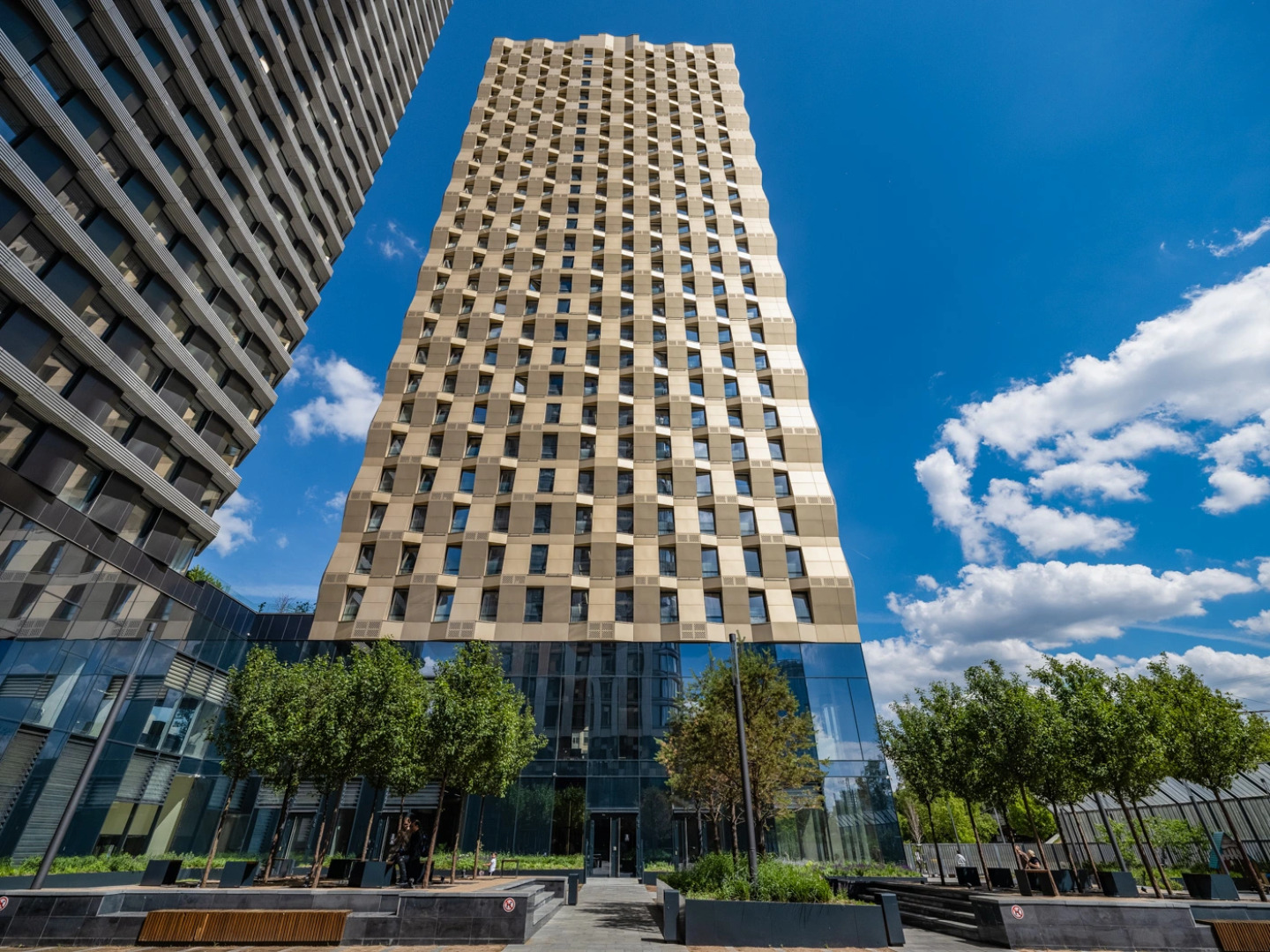 Апартаменты на 13 Этаже в Престижном ЖК D1