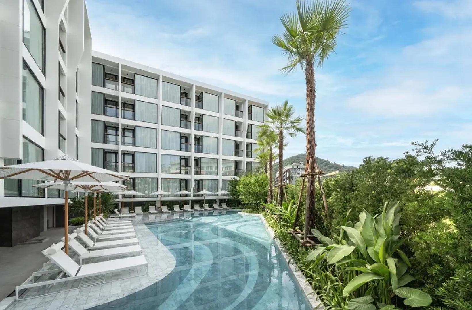 Отель Tribe Phuket Patong - Новый Отель